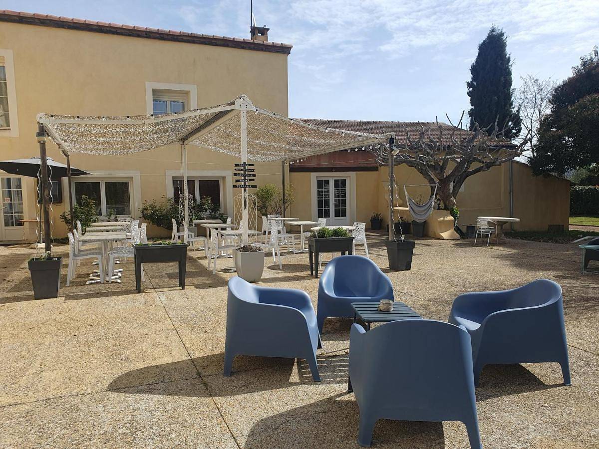 Le Mas des Quintrands Manosque - Motel de charme in Manosque, Parc naturel régional du Luberon
