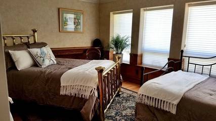 Vacation House for 25 Guests in Clearlake, Lake County (CA), Picture 3