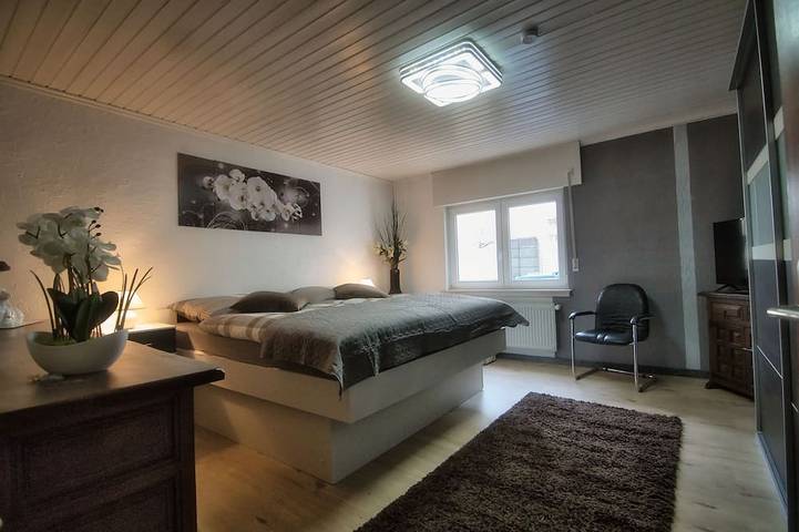 Ganze Wohnung, Wunderschöne Ferienwohnung max. 6 Personen  \"Im Vulkanland\" Eifel in Ettringen, Osteifel