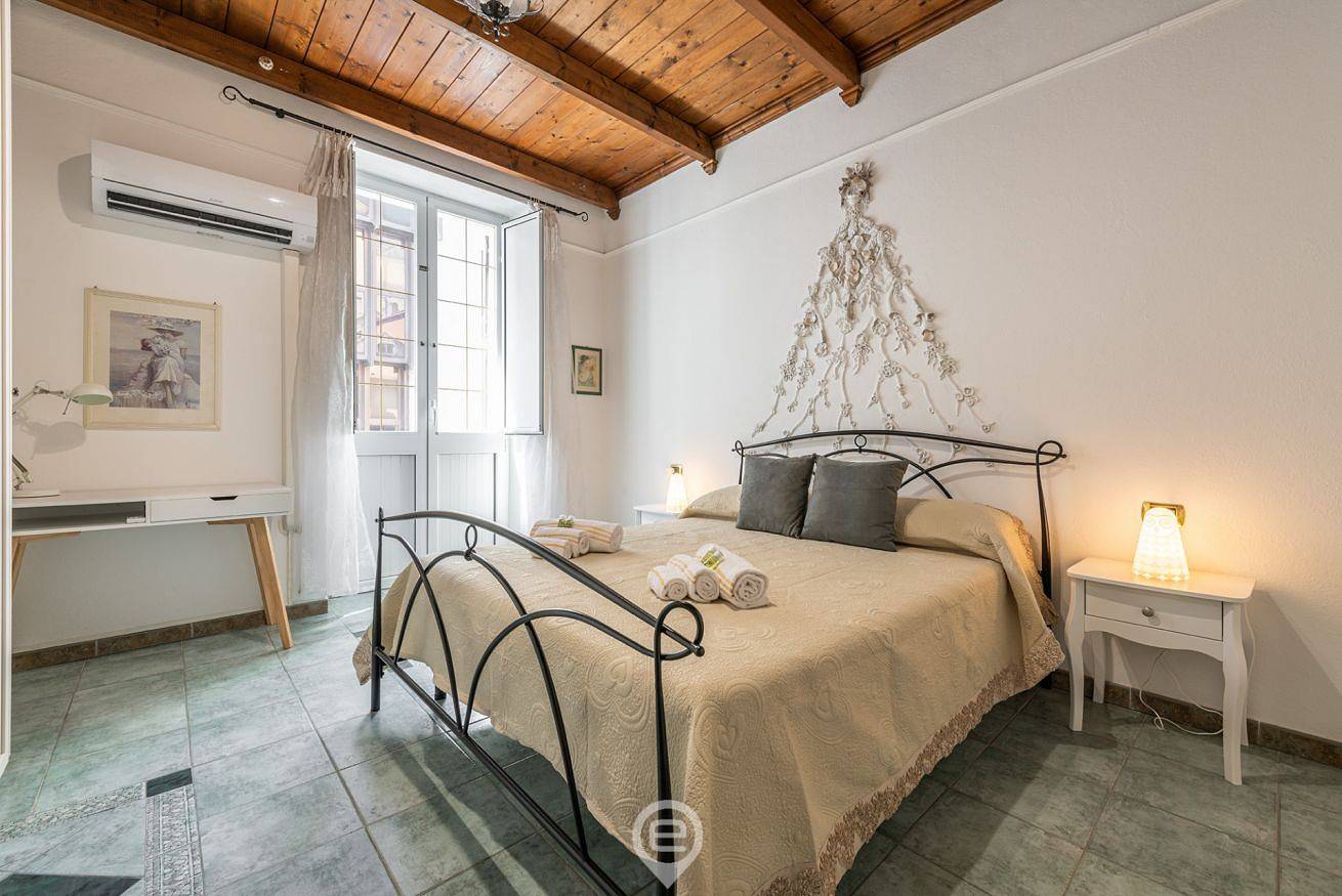 Geheel appartement, Vakantieappartement voor 4 personen in Marina (Sardinia), Cagliari
