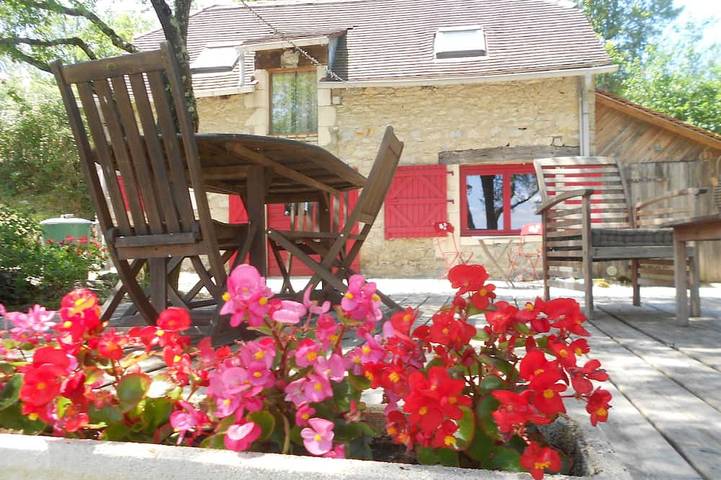 Maison de vacances pour 4 personnes, avec Terrasse ainsi que Jardin et Piscine à Martel