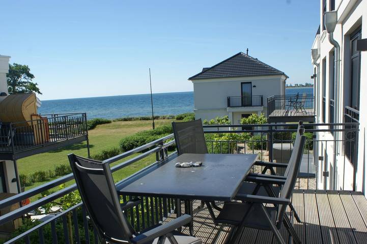 Ferienwohnung für 6 Personen, mit Garten und Sauna sowie Balkon, kinderfreundlich in Fehmarnsund