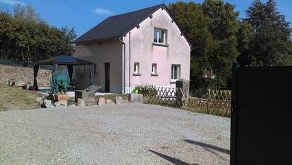 Gîte pour 4 personnes, avec terrasse et jardin, animaux acceptés dans Nièvre