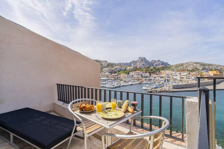 Gîte pour 2 personnes, avec vue et terrasse dans Les Goudes - 3