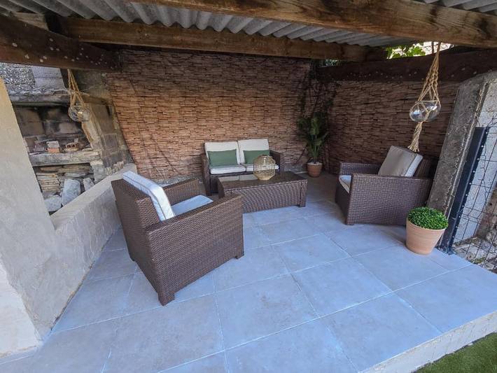 Location de vacances pour 6 personnes, avec terrasse et jardin à Château-Arnoux-Saint-Auban - 4