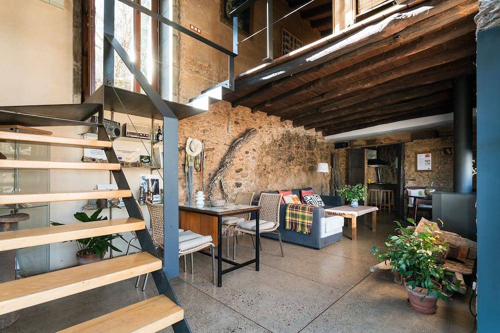 El Risco del Lomero 2 +2 supletoria. Valdelarco. Sierra de Aracena in Valdelarco, Sierra de Aracena y Picos de Aroche