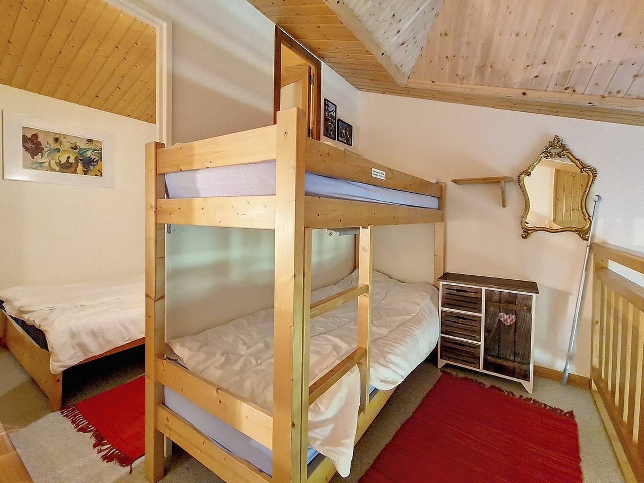 Apartamento entero, Apartamento funcional cerca de las pistas con balcón y garaje cubierto in Les Menuires, Saint-Martin-de-Belleville