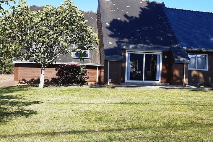 Maison de vacances pour 14 personnes, avec terrasse et jardin