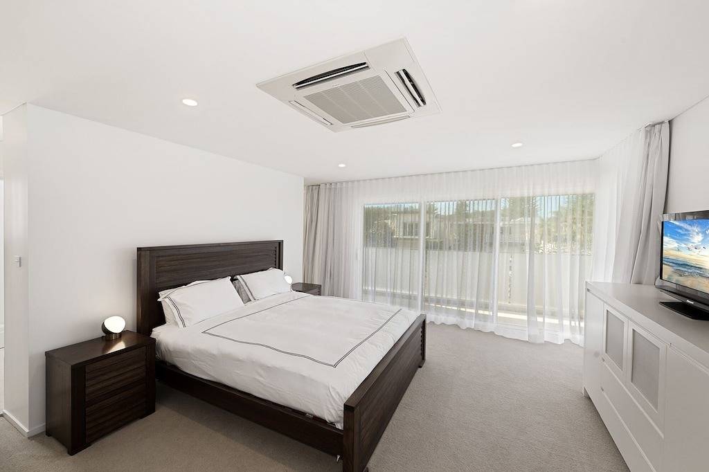 North Avoca Chill Out - Beachside Haven in North Avoca, New South Wales