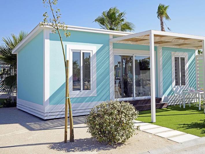 Camping Alannia Costa Blanca - Bungalow 2 personas - Habana - Capacidad 2 personas in Crevillente, Provincia de Alicante