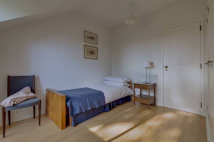 Estoril Haus 700 m vom Strand entfernt vor kurzem renoviert erstklassigen Bereich in Cascais e Estoril, Costa de Lisboa
