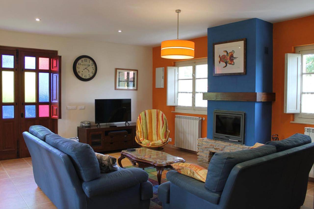 Three-Bedroom House in Nava, Provincia de Asturias