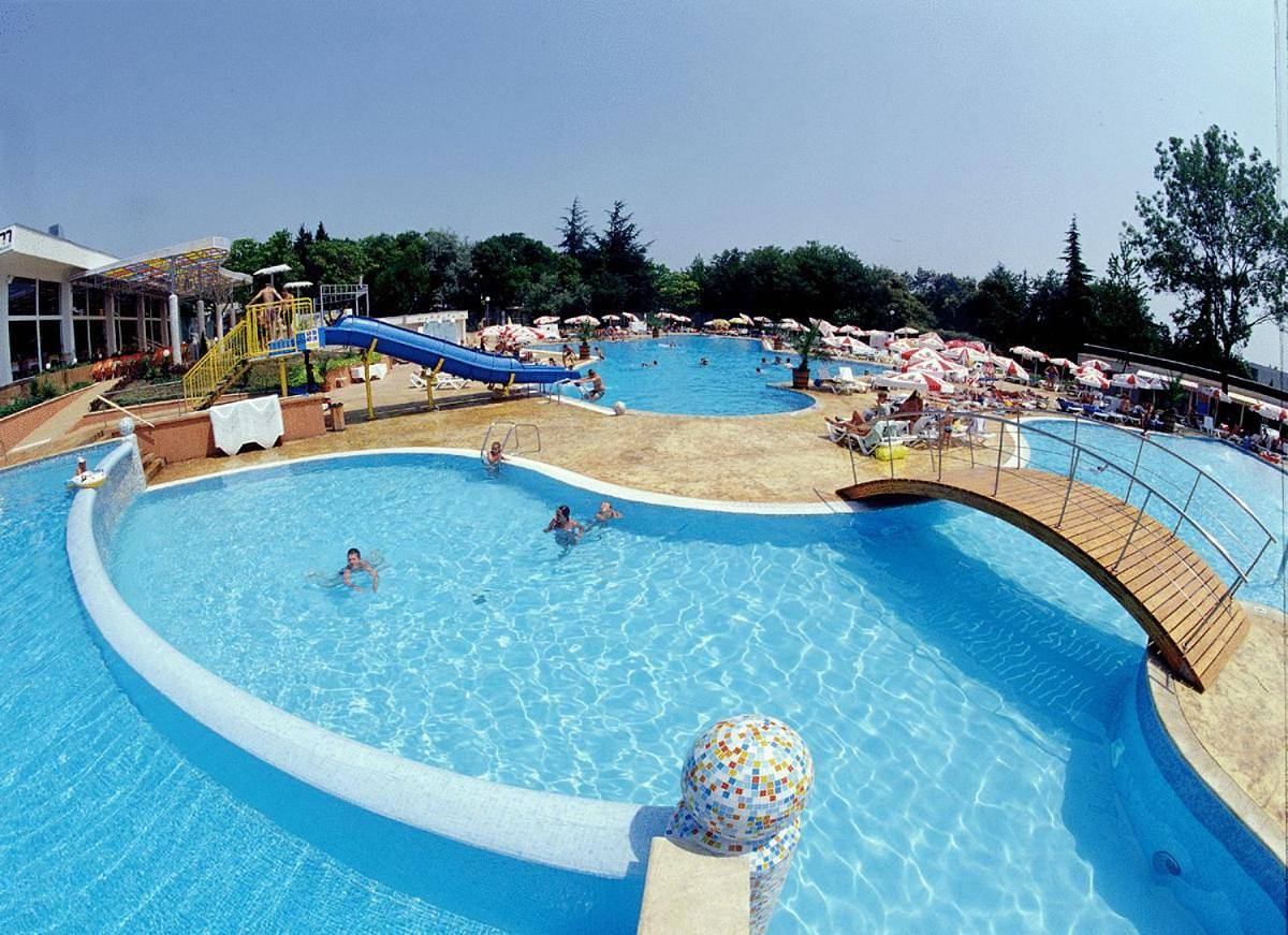 Hotel Com - All Inclusive in Albena, Baltchik