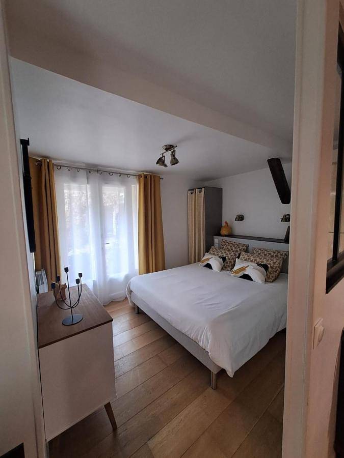 Appartement de vacances pour 5 personnes, avec Balcon et Terrasse ainsi que Jardin et Vue dans Yvelines - 2