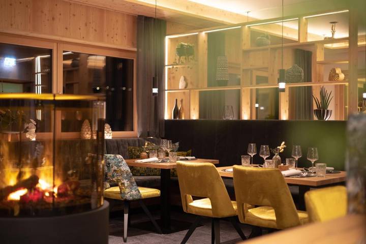 Hotel für 2 Personen, mit Balkon und Terrasse sowie Whirlpool und Garten in Hainzenberg - 4