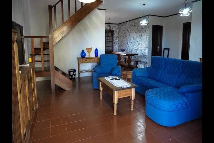 Casa de férias para 8 pessoas, com vista e jardim em Villa Franca Do Campo