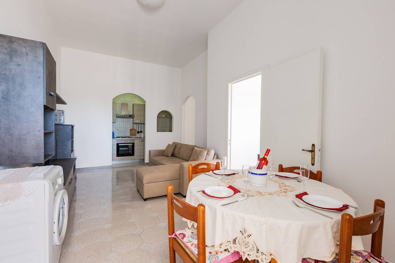 Posto Rosso - Trilo Pp 2 by Barbarhouse in Posto Rosso, Alliste