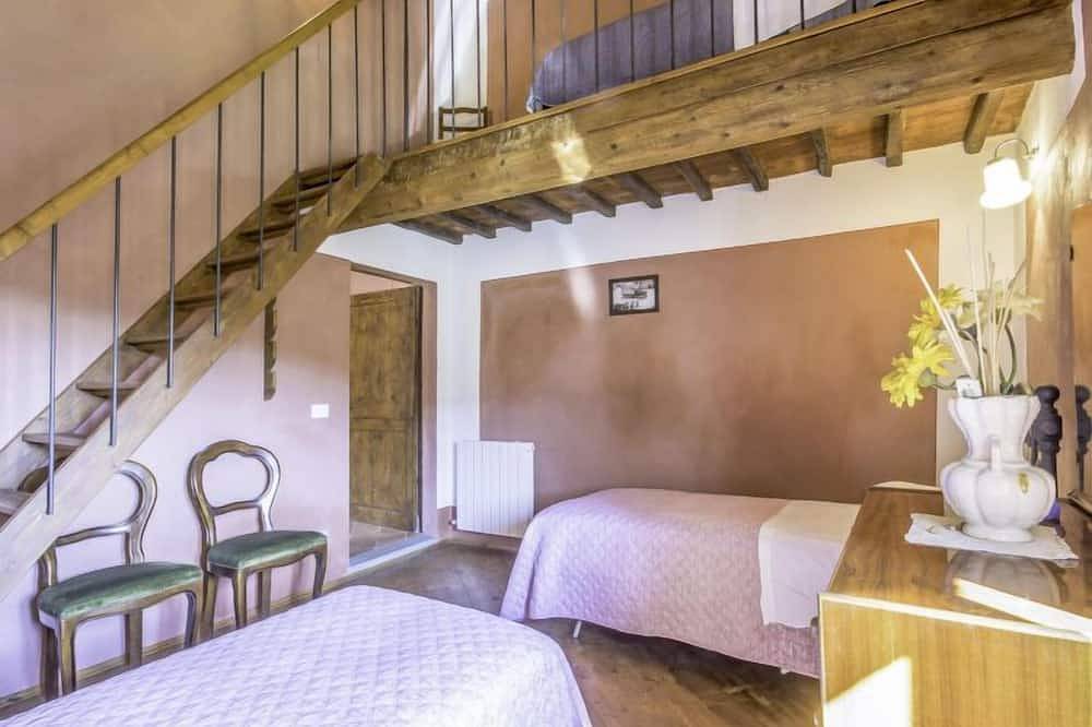 Casale Labbia by Interhome in Barberino di Mugello, Lago di Bilancino