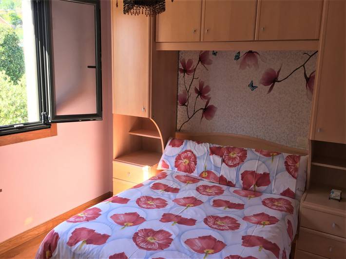 Chalet para 5 personas, con piscina además de jardín y terraza en Provincia de Pontevedra - 2