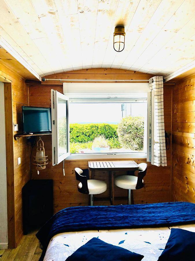 Chambre d’hôte pour 2 personnes, avec vue et jardin à Barneville-Carteret - 2