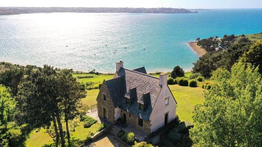 Holiday home for 9 people, with garden - 1