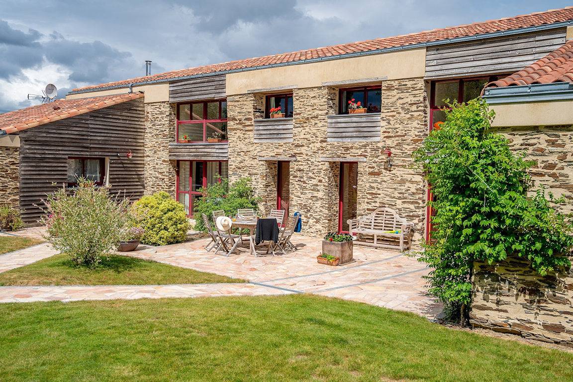 Gîtes "La Grange" "l'Écurie" in Beaupréau-en-Mauges, Région de Cholet