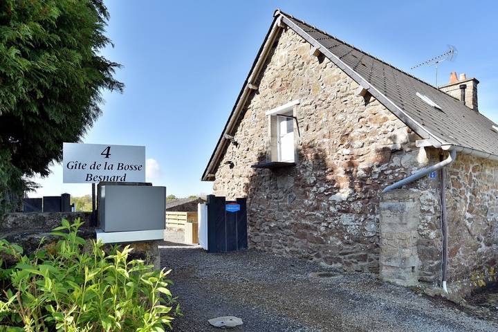 Ferienhaus für 4 Personen mit Ausblick in Saint-Marcan, Mont-Saint-Michel-Bucht