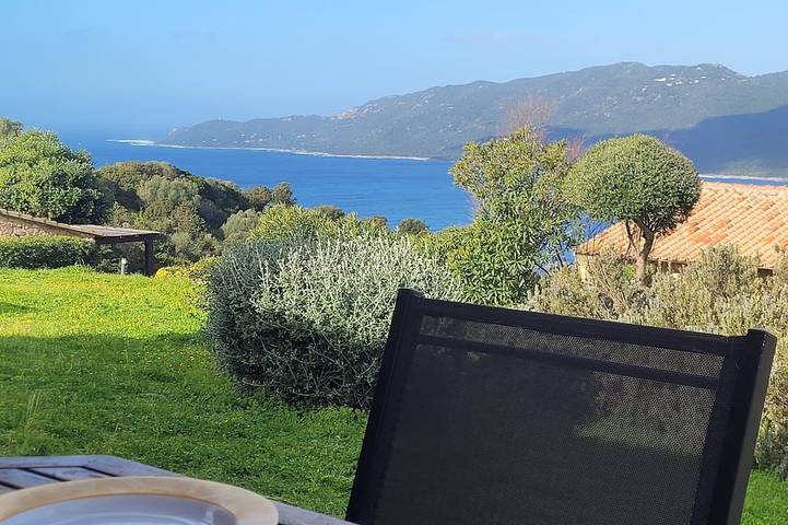 Villa für 5 Personen, mit Pool und Garten - 1