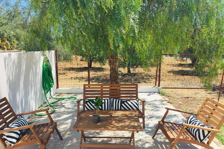 Holiday rental for 6 people, with garden and terrace in Almancil
