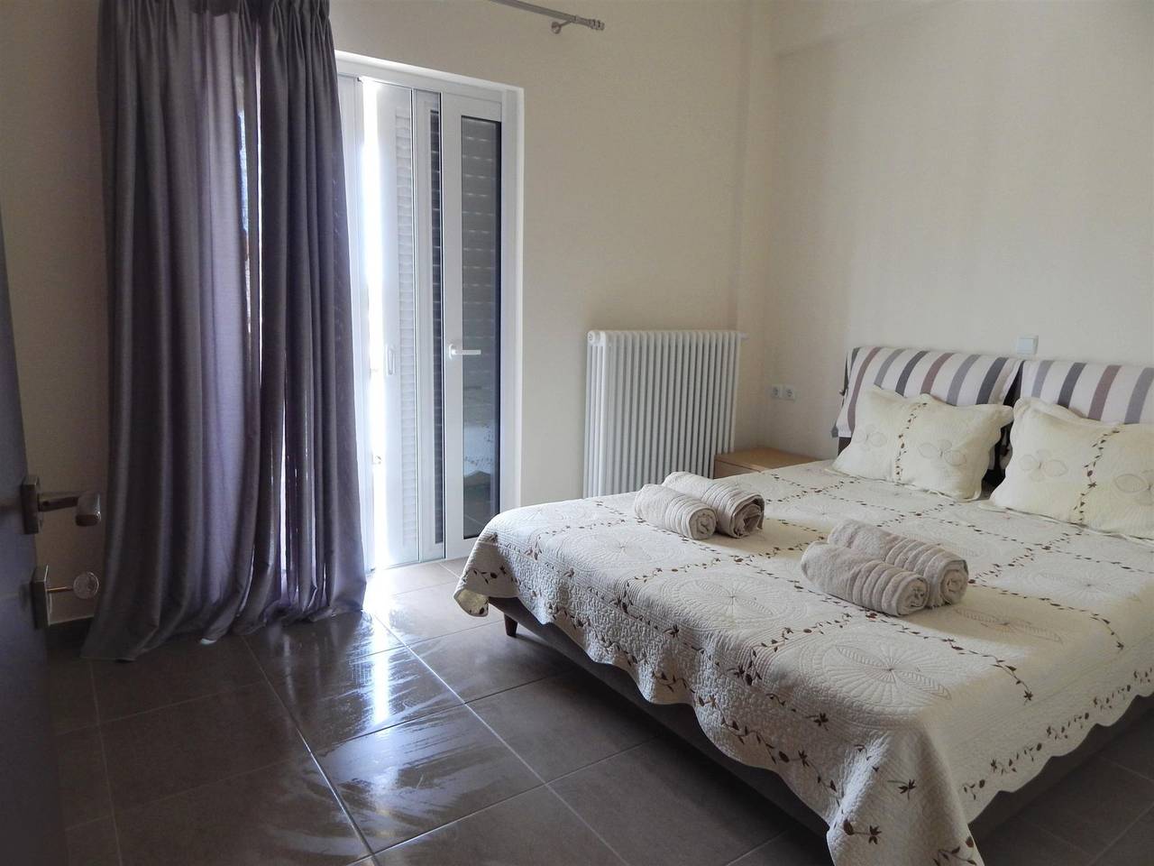 Ganze Wohnung, Ferienwohnung für 4 Personen mit Balkon in Kamena Vourla, Fthiotida