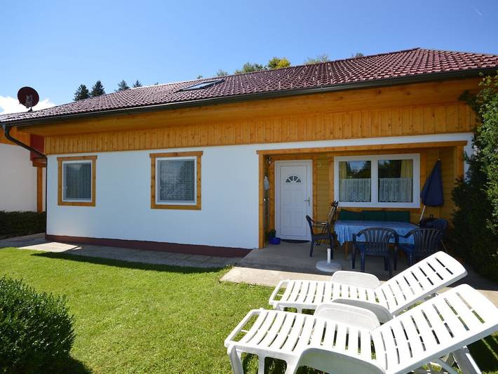 Ferienhaus für 6 Personen, mit Garten und Terrasse am Klopeiner See