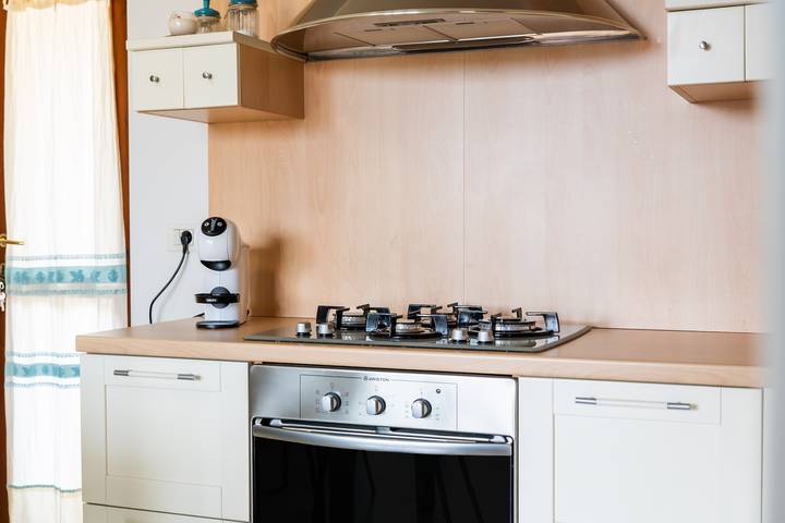 Holiday Home 'Sami' with Shared Pool, Wi-Fi & Air Conditioning in Crabonaxa/Villasimius, Villasimius