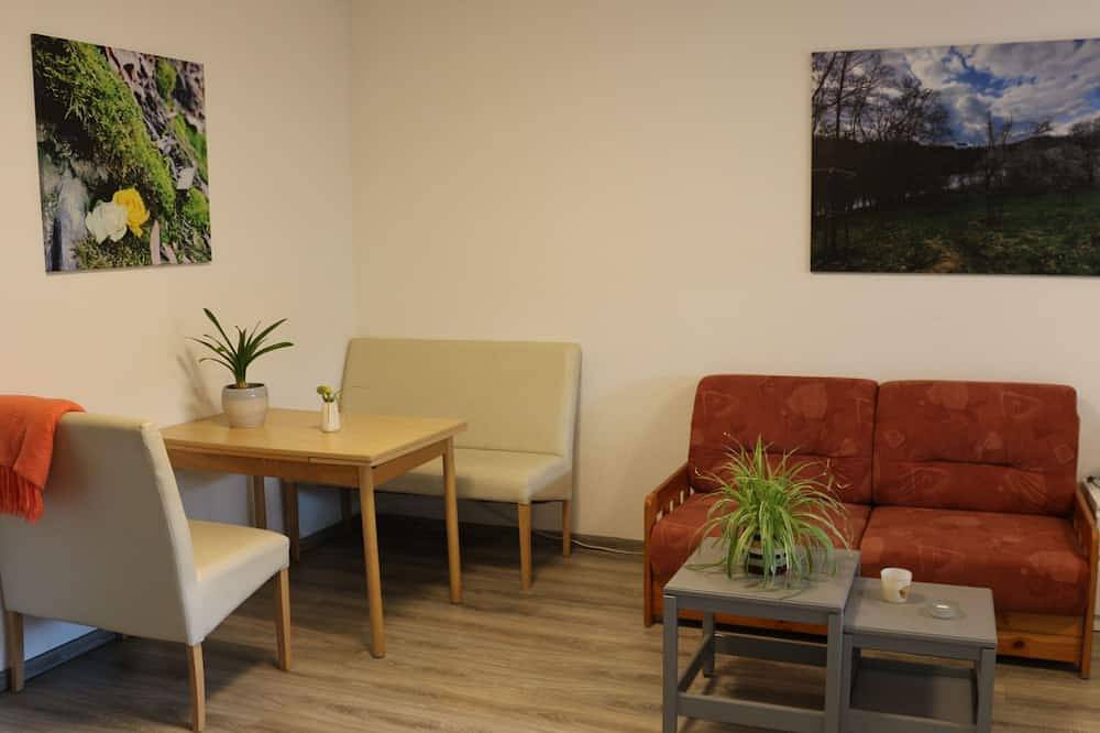 Ganze Wohnung, Ferienwohnung Paula in Neundorf, Thüringer Schiefergebirge