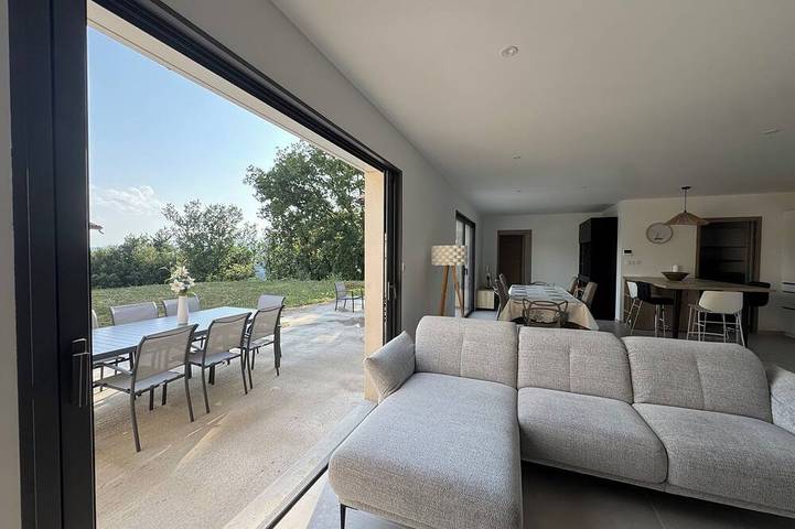 Location de vacances pour 8 personnes à Saint-Julien-du-Serre - 3