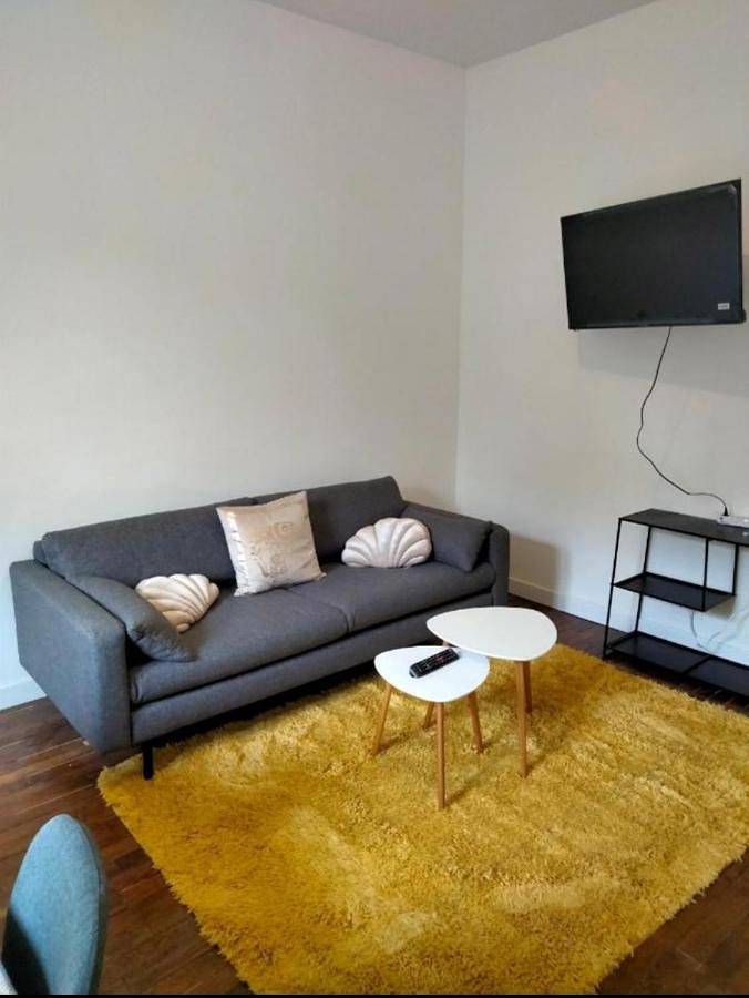 Apartamento de vacaciones para 3 personas, con jardín y vistas - 1