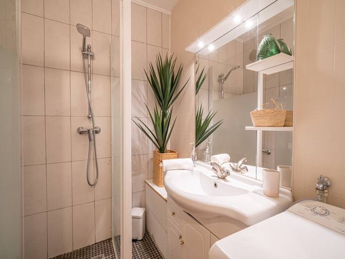 Gîte pour 2 personnes, avec terrasse et jardin à Carry-le-Rouet - 4