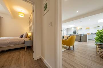 Holiday Home for 6 People in Holt, Norfolk, Photo 2