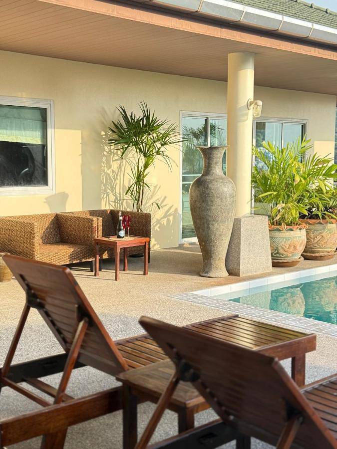 Villa für 6 Personen, mit Ausblick und Pool sowie Balkon in Phuket