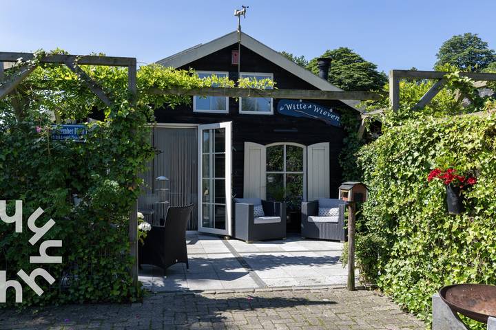 Vakantieappartement voor 2 personen, with whirlpool and terras as well as tuin in Overijssel