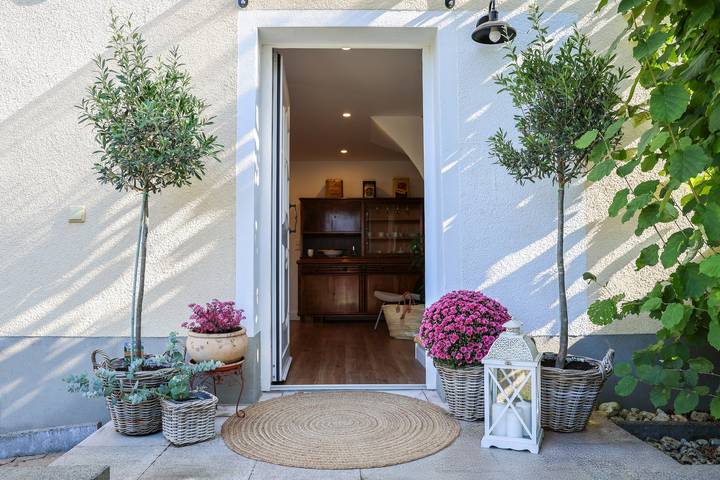 Casa vacanze 'Second Home' con terrazza privata, giardino privato e Wi-Fi in Birlenbach, Lahn-Taunus