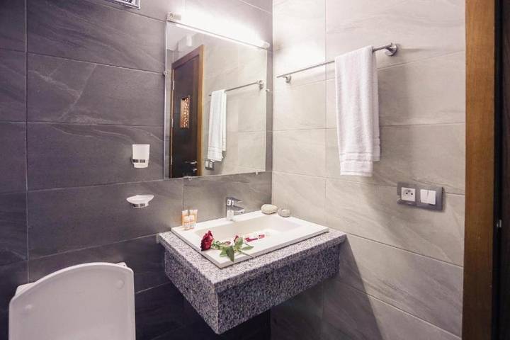 Hôtel pour 4 personnes, avec terrasse dans Tétouan - 2