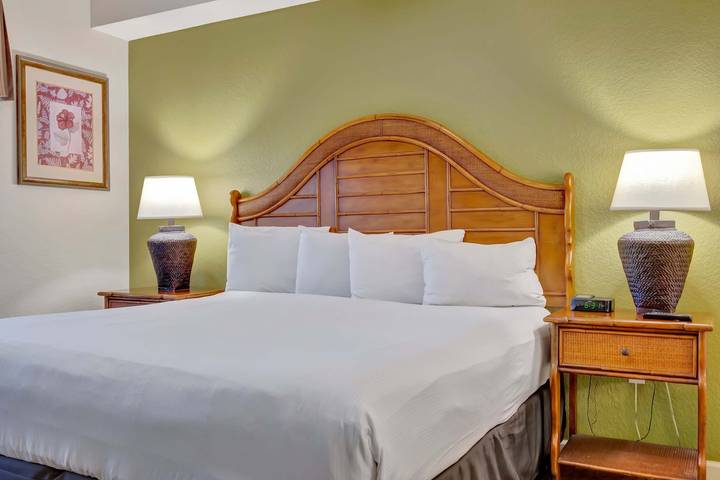 Apartamento de vacaciones para 6 personas, con jardín y terraza además de piscina y vistas al lago - 1