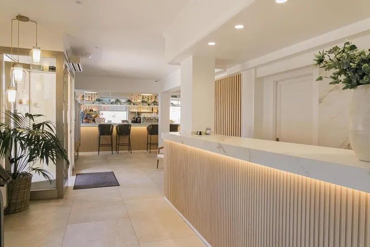 Hôtel pour 2 personnes, avec jardin et piscine - 1