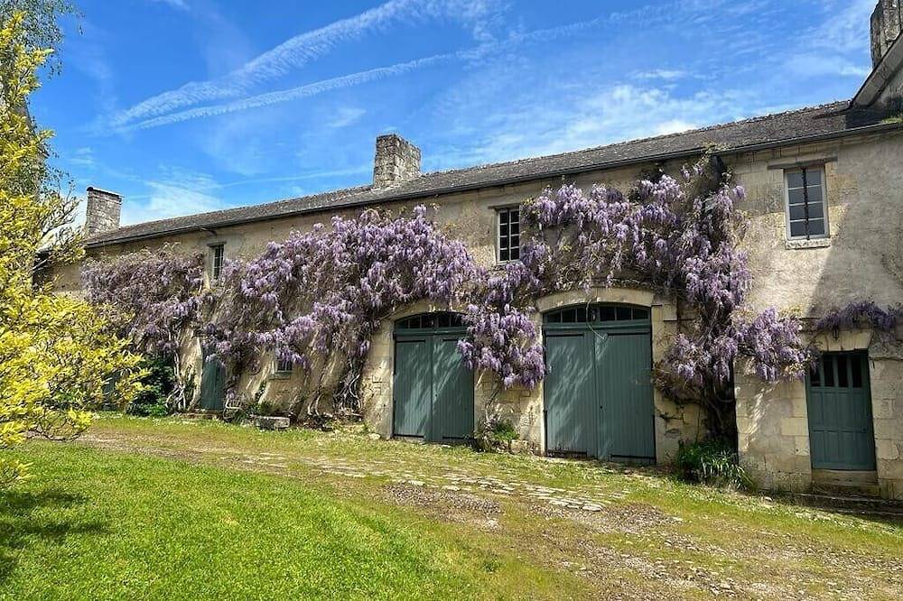Ganze Wohnung, Le Gîte de la Grande Chouette - un Séjour Dans un Château Médiéval ! in La Celle-Guenand, Loches und Umgebung