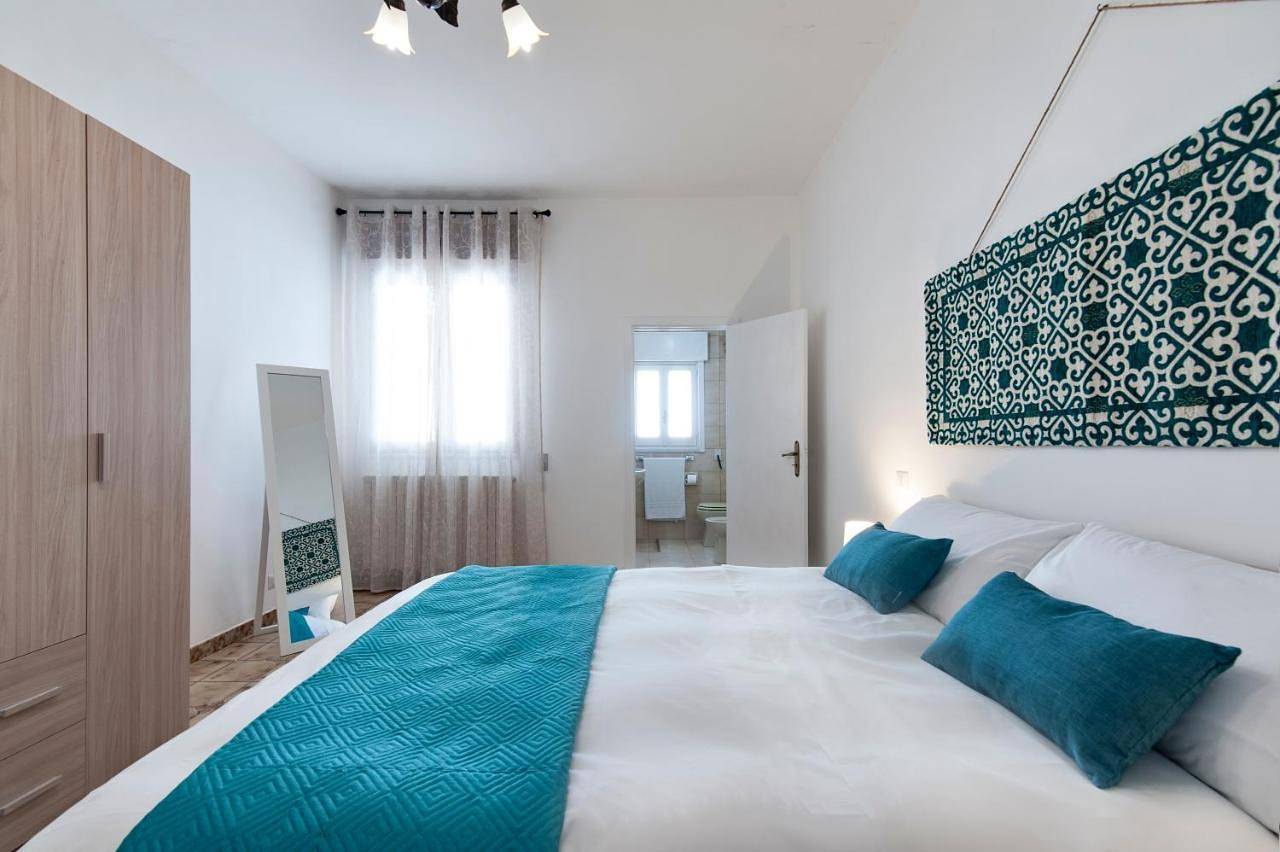 Two-Bedroom House in Carmiano, Provincia di Lecce