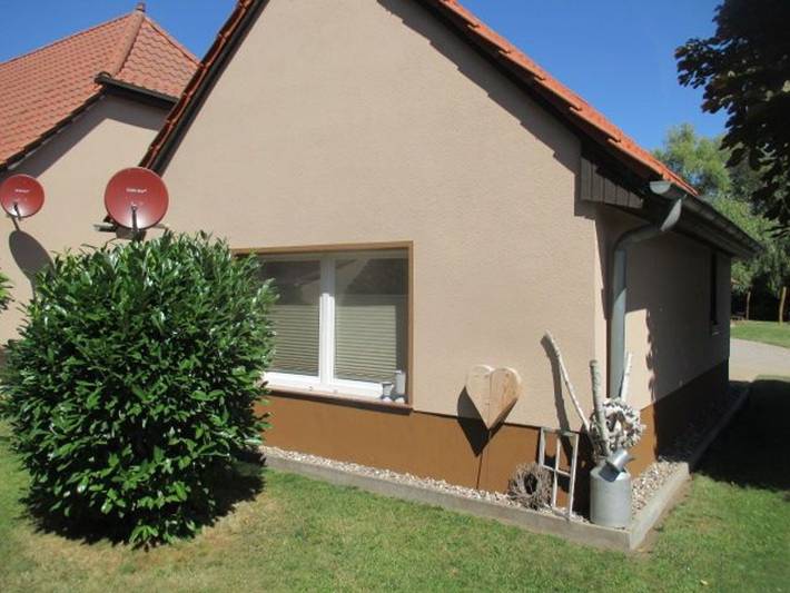 Müritzurlaub an der Kastanie in Sembzin in Klink, Müritz
