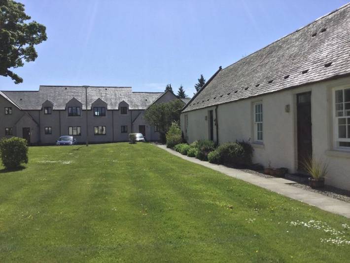 Apartment for 2 people, with Terrace in Inverness