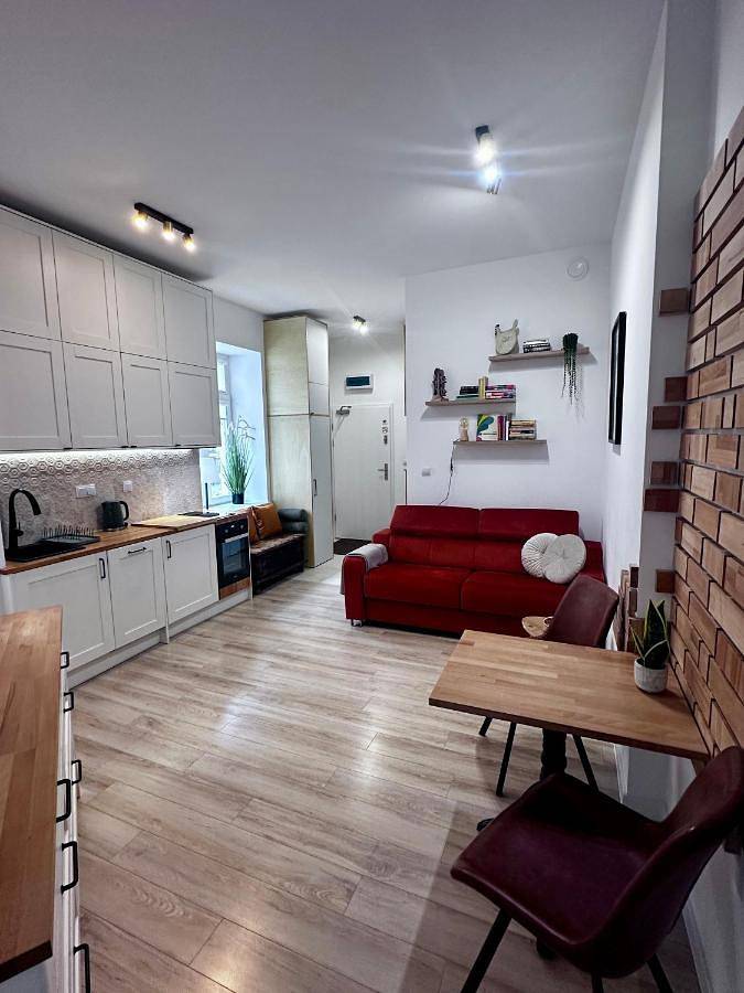 Apartament wakacyjny dla 4 osób, z Balkon i Taras oraz Ogród i Widok w Płock