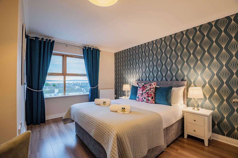 Entire apartment, Galway City Luxury Apartment with Elevator in Claddagh, Galway