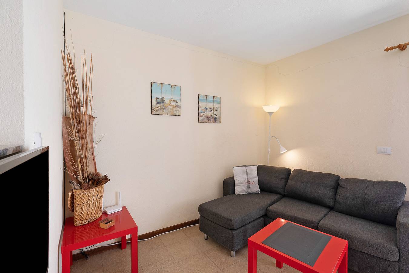 Apartamento inteiro, Apartamento 'Moijama 10' com vista para o mar, piscina partilhada e acesso Wi-Fi in Puerto Naos, Los Llanos de Aridane